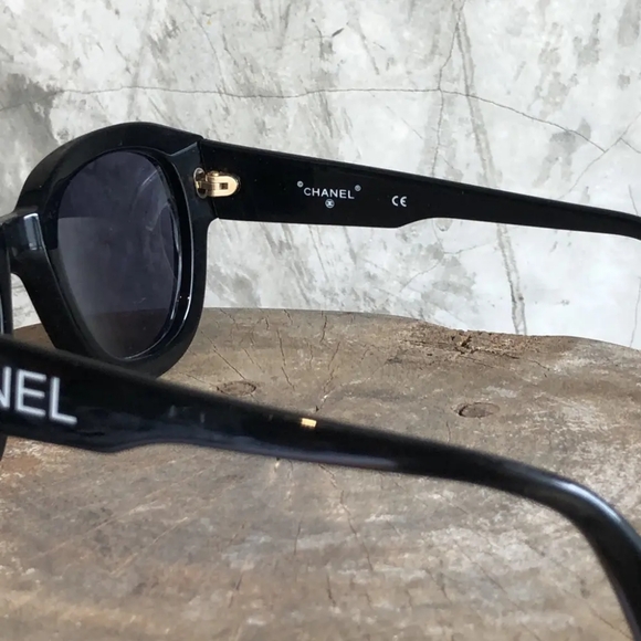 Chanel Vintage Sunglasses - Picture 4 of 6